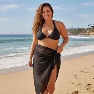 Torrid Bikini Top 2X Black Wireless Halter Strappy Triangle Padded Swim Summer